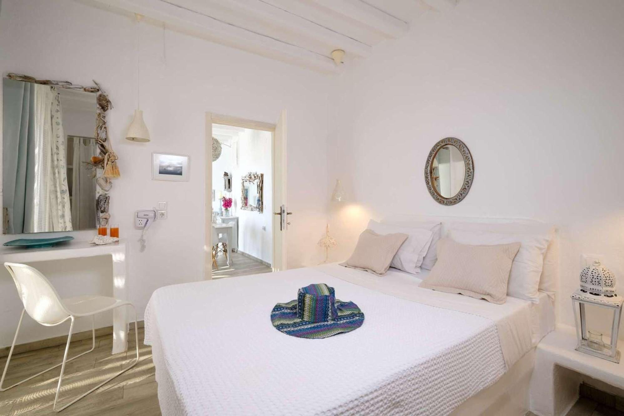 3 Paros All Season Villas Ngoại thất bức ảnh