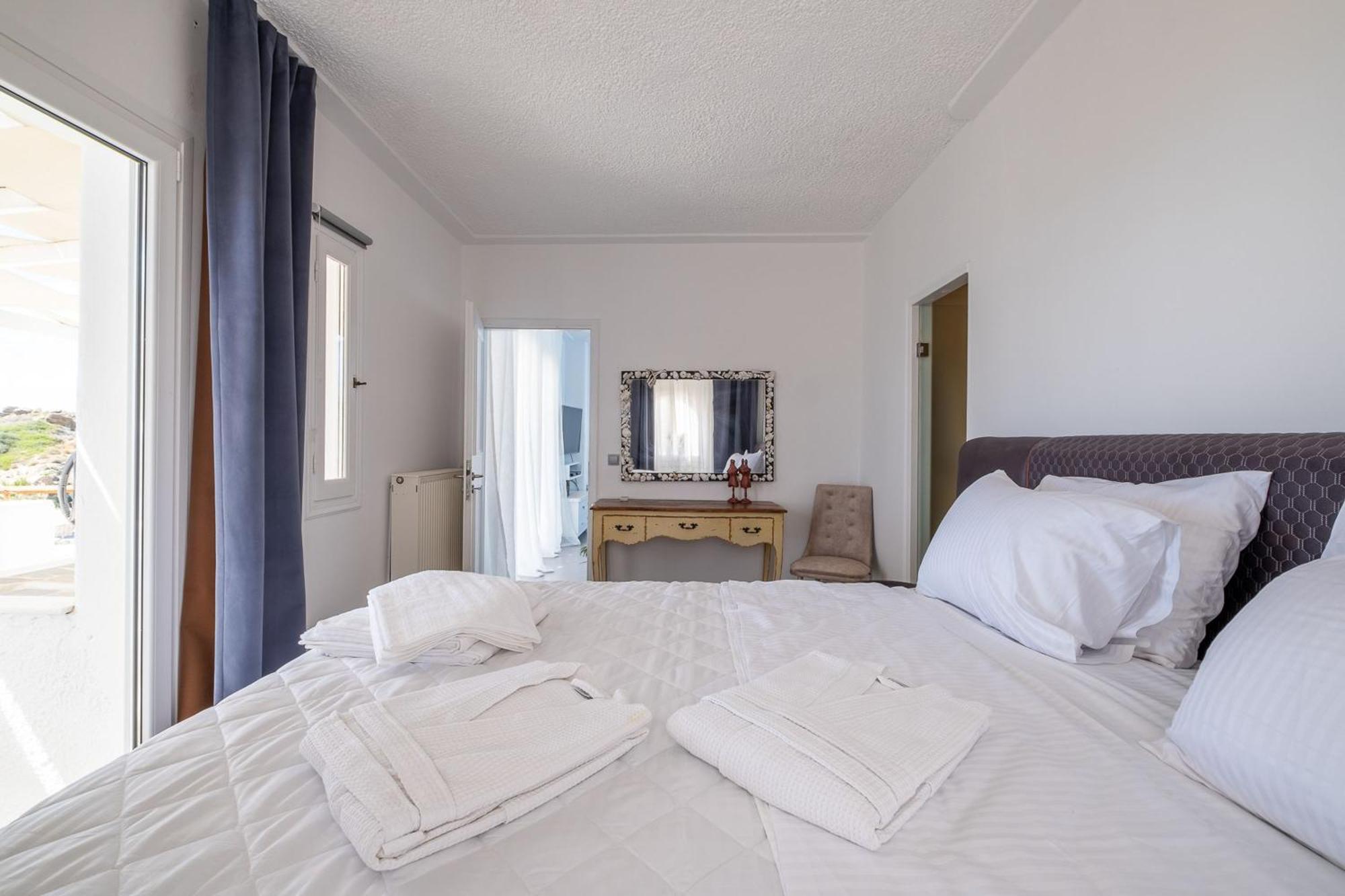3 Paros All Season Villas Ngoại thất bức ảnh